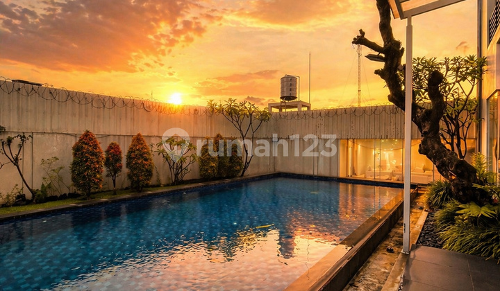 Dijual Rumah Full Furnished Selangkah ke Setrasari Raya Dijual Rumah Full Furnished Selangkah ke Setrasari Raya