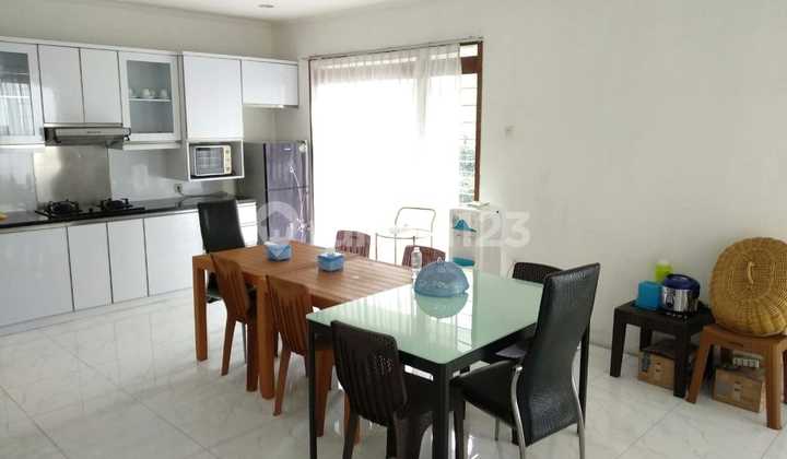 Sewa Rumah di Dago Bandung