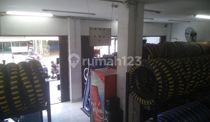 For Rent Strategic Shop House in Gunung Batu Bandung 2