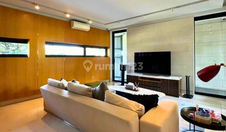 Hot Deal Luxury Resort House di Kemang Harga Turun, Semi Furnished, Siap Huni  2