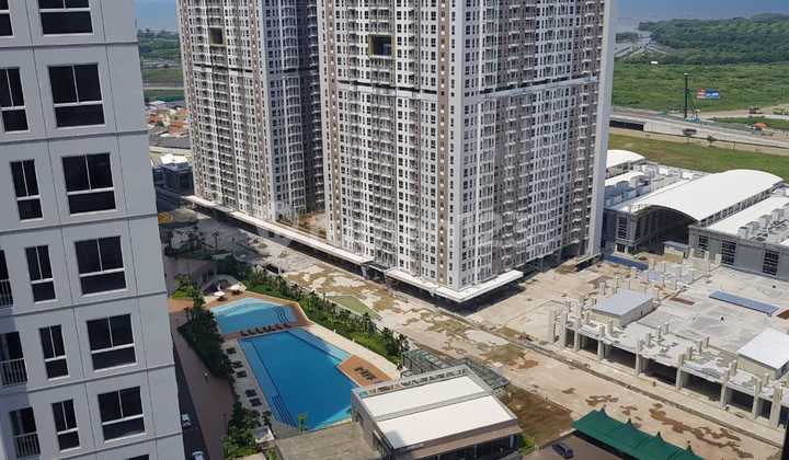 Jual Cepat Apartment Tokyo Riverside PIK2 2BR 38m2 Semi Furnish View Pool dan Laut