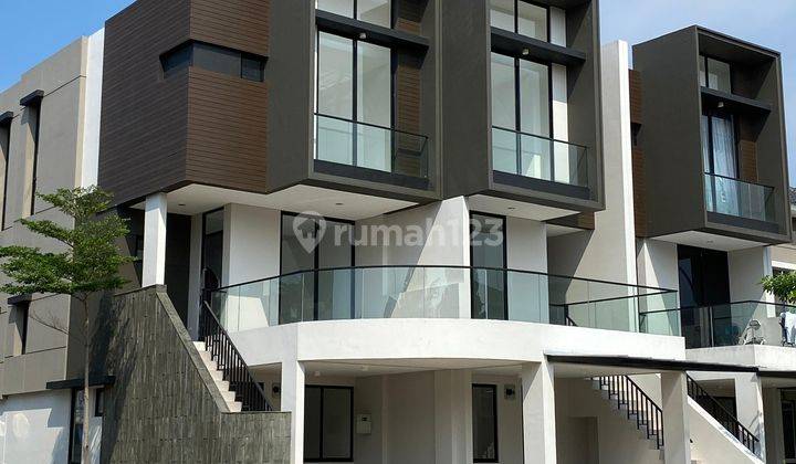 Sewa Rumah Golf Island Pik Ukuran 5x15 3 Lantai Gandeng 2 Unit 1