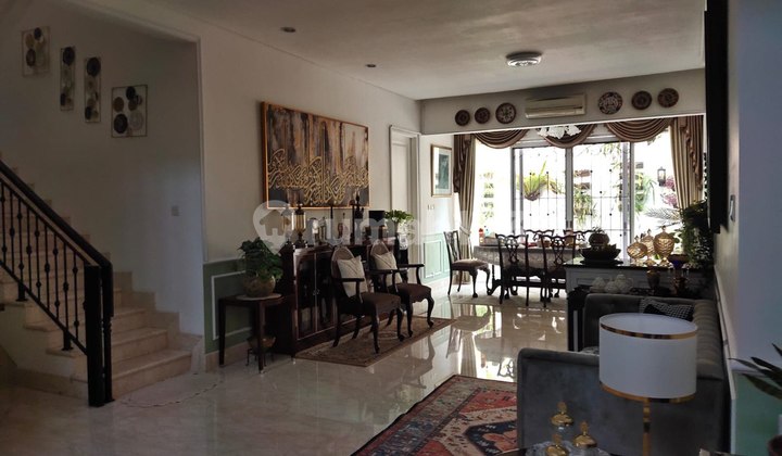 A nice house in the prime area of Menteng (Expat Standard), neighboring official residences in Menteng, Central Jakarta. A nice house in the prime area of Menteng (Expat Standard), neighboring official residences in Menteng, Central Jakarta.