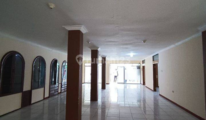  Rumah Siap Huni ,bisa untuk kantor,ruang usaha,dll,Lokasi Strategis Jl Kramat Jakarta Pusat Dekat JL Raden saleh,jl kramat raya Apartemen Menteng Park 1