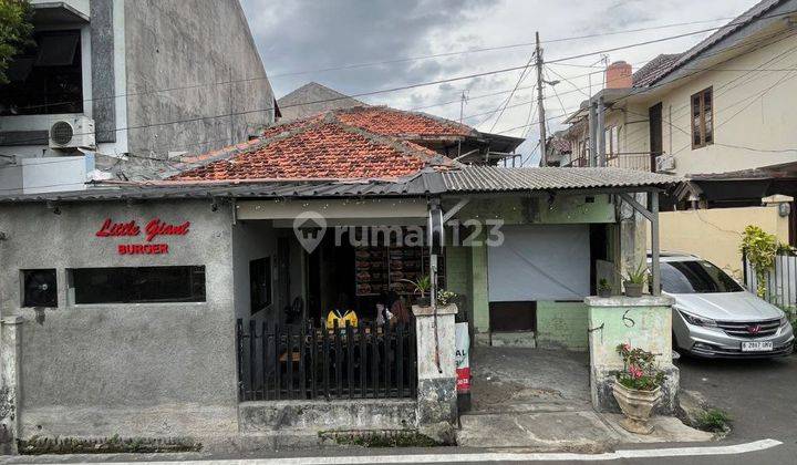 Rumah Hook Strategis Dipinggir Jalan Raya Tebet,jakarta Selatan  2