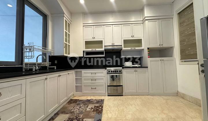 Luxury House For Rent in Menteng Area, Central Jakarta 2