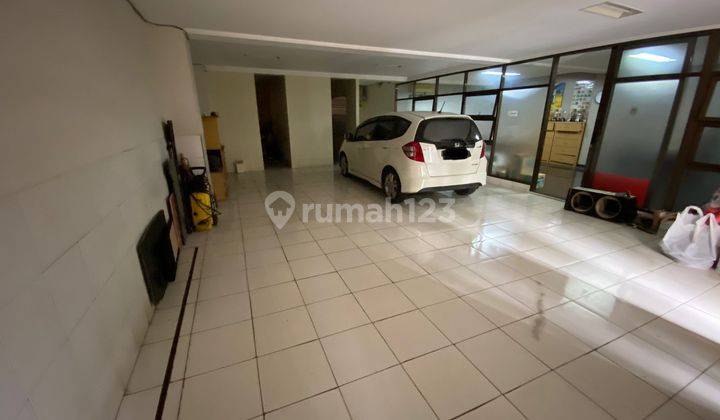 Dijual Rumah Lux di Komplek Istana Regency 1 Sudirman Bandung 2