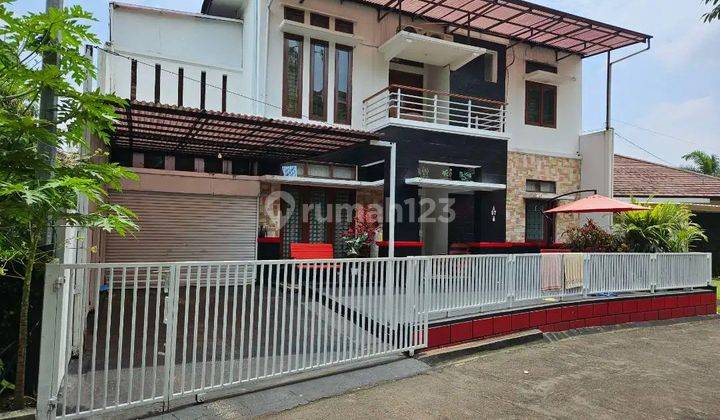 Dijual Rumah Lux Semi Furnished Parahyangan Rumah Villa Prv Gegerkalong Bandung 1