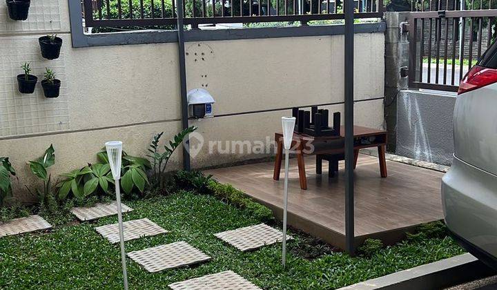 Rumah Lux Singgasana Pradaba Mekarwangi Sangat Terawat 1