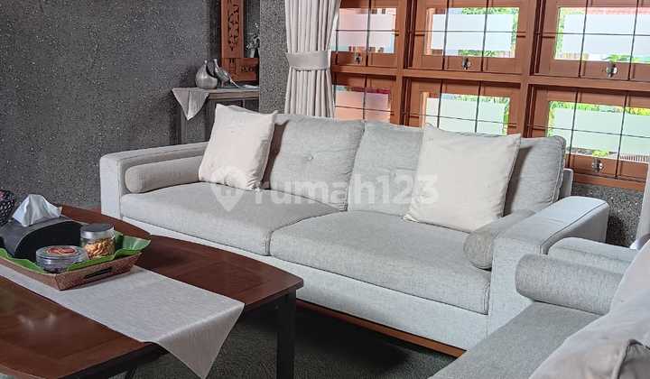 Modern House in Fajar Raya Complex, North Cimahi 2