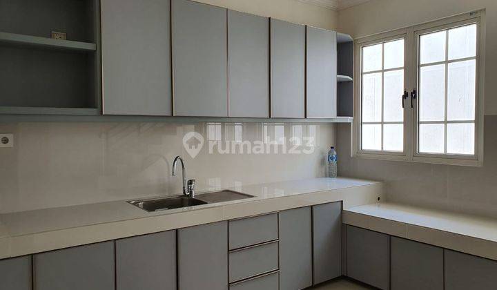 Rumah mewah 3 lantai siap huni di perumahan the mutiara pettarani panakulang kota makassar 5