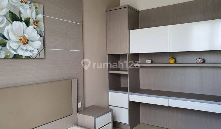 Rumah mewah 3 lantai siap huni di perumahan the mutiara pettarani panakulang kota makassar 10