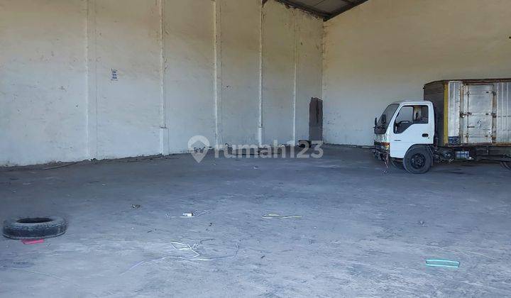 Gudang 1000 meter di pergudangan 88 pattene kota makassar 9