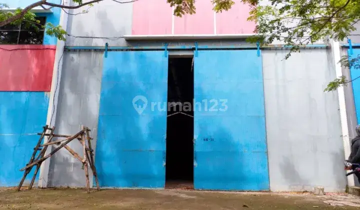 Gudang di Patene 1