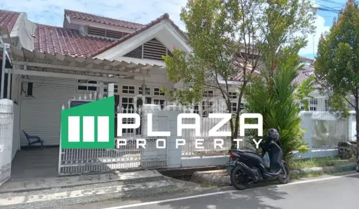 Rumah di Kompleks Crysant Panakukang Ir 1