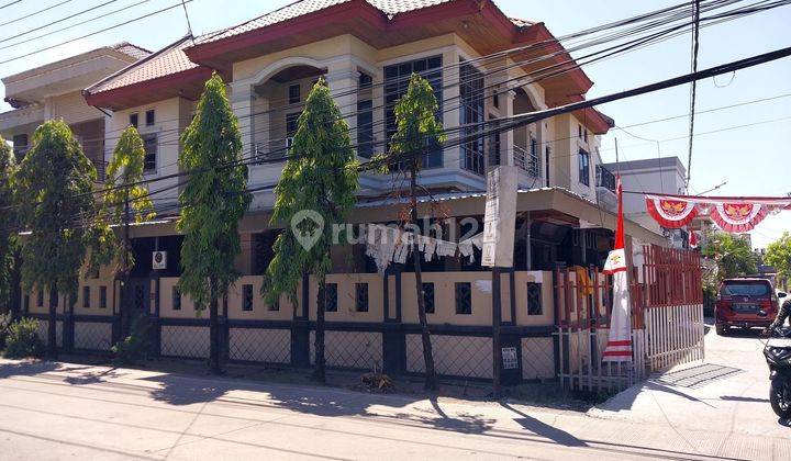 Rumah 2lantai posisi hook di jln pendidikan kota makassar 2