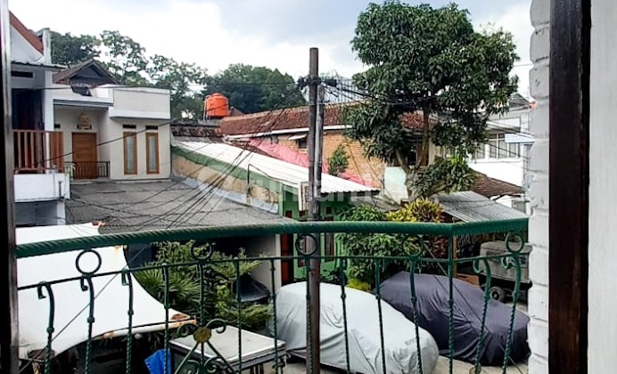 Sewa Rumah Pusat Kota Sayap Dago  6
