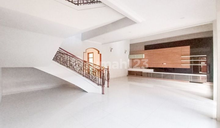 Di Jual Rumah Di Batununggal, Kota Bandung 2