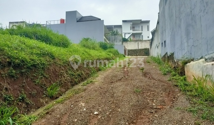 Tanah Lokasi Strategis Udara Sejuk di Awiligar