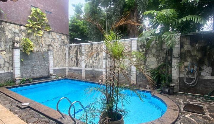 Dijual Rumah Bagus Luas Dan Siap Huni Ada Swimming Pool di Murai Residence, Jaksel. Ymefb 2