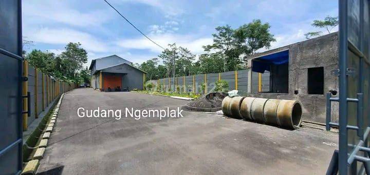 Gudang Dan Kantor Bagus Siap Huni SHM di Umbulmartani, Sleman  2