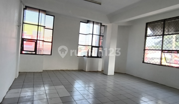 Sell shop houses in Anjasmoro, Semarang. 2