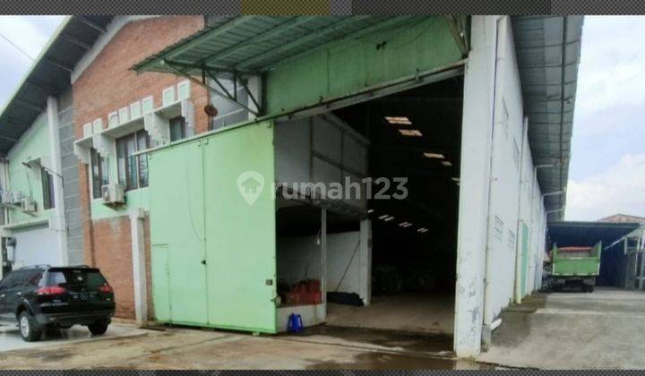 Gudang Terboyo Semarang container/tronton  7