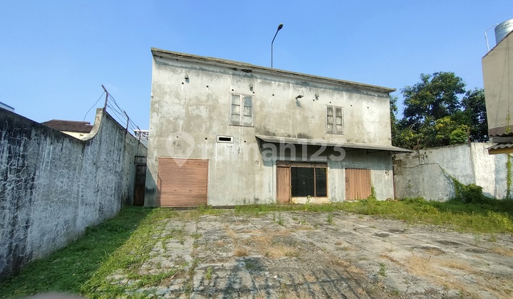 Tanah+bangunan di Jalan Raya Semarang Mijen 2