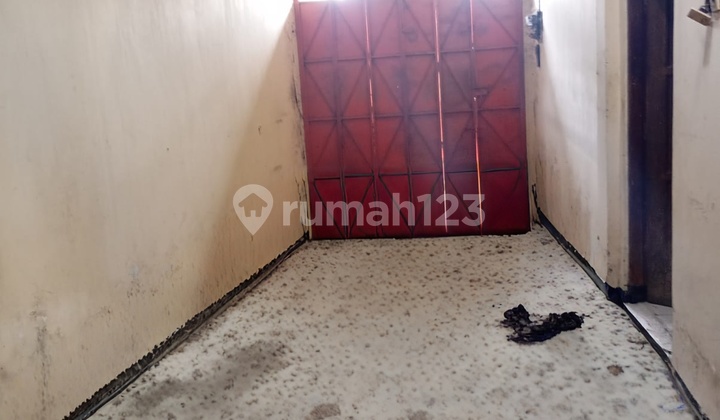 Gudang Lama Di Semarang Timur 2