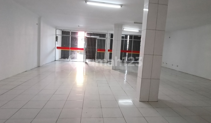 Sell shop houses in Anjasmoro, Semarang. Sell shop houses in Anjasmoro, Semarang.