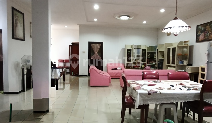 Rumah Di Tengah Kota Semarang 1