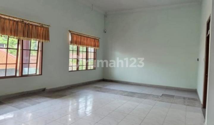 Rumah Di Jalan Raya Semarang Selatan 1