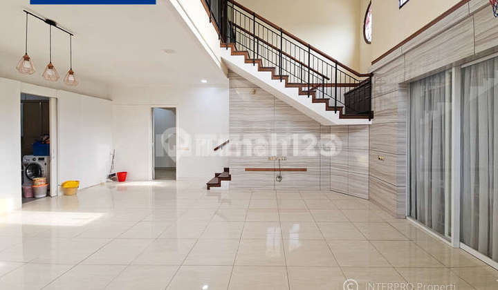 Intercon Kebon Jeruk Hook 2-Story House Block J Favorite LT 272m2 2