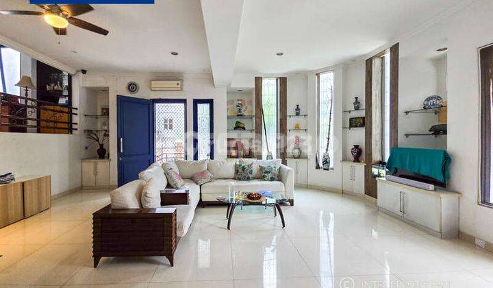 Rumah Dijual Puri Kencana 2.5 Lantai 3 Kamar Tidur LT 253m2 2