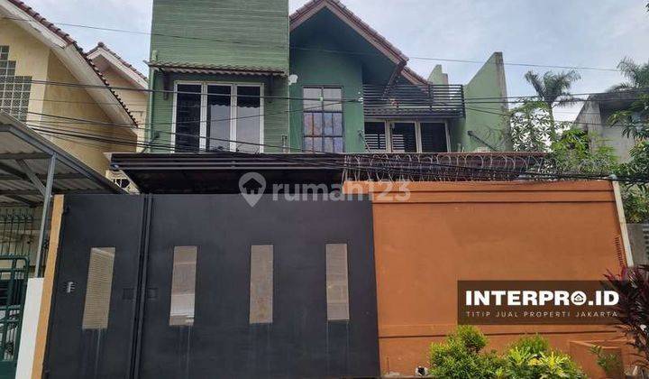 Rumah Minimalis Taman Kedoya Permai Prisma Kedoya SHM Luas 160m2 2