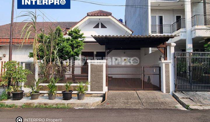 Rumah SHM di Taman Kedoya Baru, Jakarta Barat 160m2 1