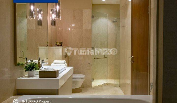 kamar mandi apartemen saumata mewah full marble