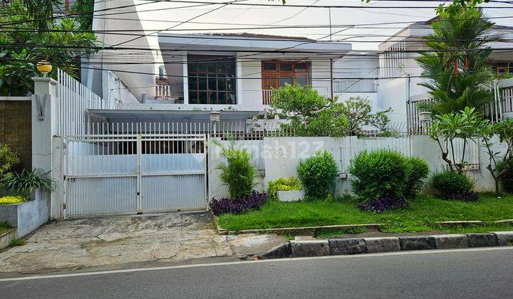 Rumah Besar Kamboja Raya Tomang Jalan Lebar Aman Banjir Lt 325m2 1