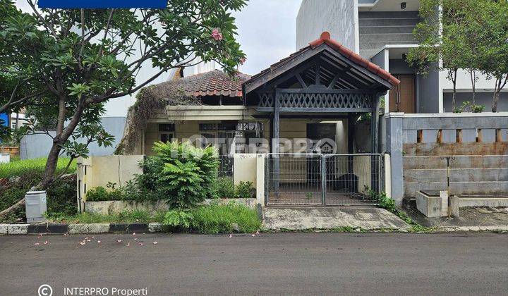 Rumah Butuh Renovasi di Permata Buana Jakarta Barat