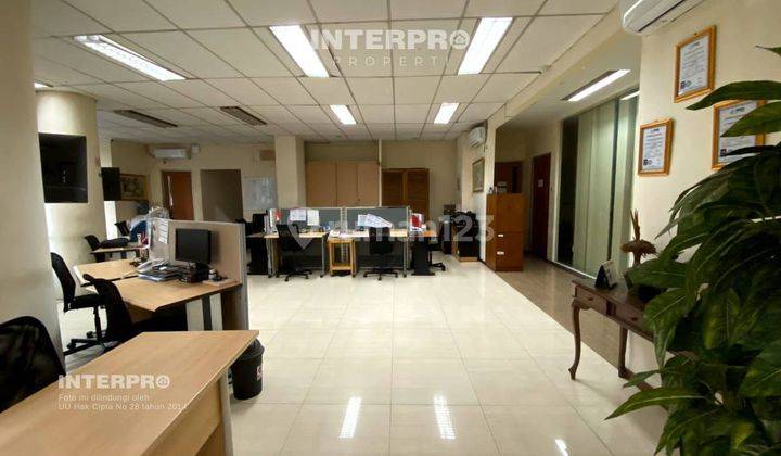 Disewakan Kantor Jl Buncit Raya Ada Lift Ke Akses Kantor  1