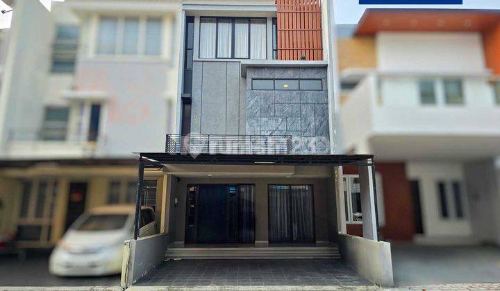 Rumah Grand Puri Grisenda 3,5 Lantai Pantai Indah Kapuk LT 111m2 1