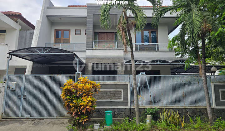 Rumah Hook 2 Lantai Dijual Taman Permata Buana Dekat Taman 266M2