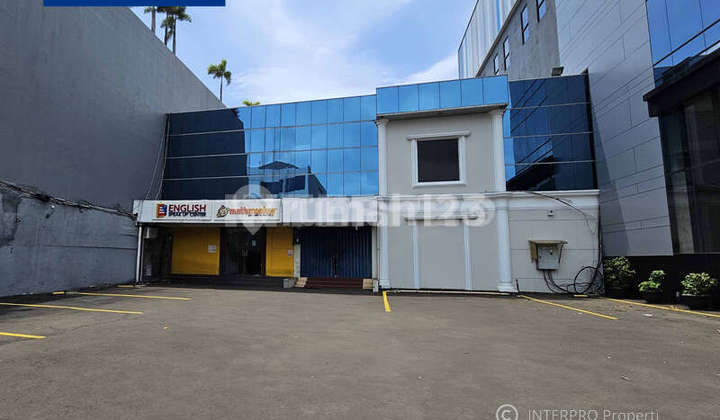 2-story shop house in North Pluit, suitable for minimarket or bank