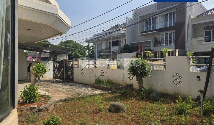 Rumah Besar 2 Lantai Hoek Komplek Perumahan Green Garden Lt 342m2 2