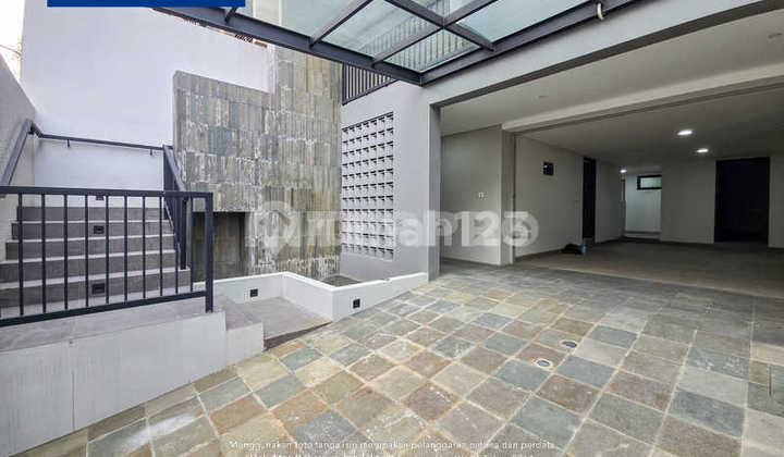 Rumah Brand New 3 Lantai Dijual Permata Buana Hadap Selatan 144M2 Rumah Brand New 3 Lantai Dijual Permata Buana Hadap Selatan 144M2