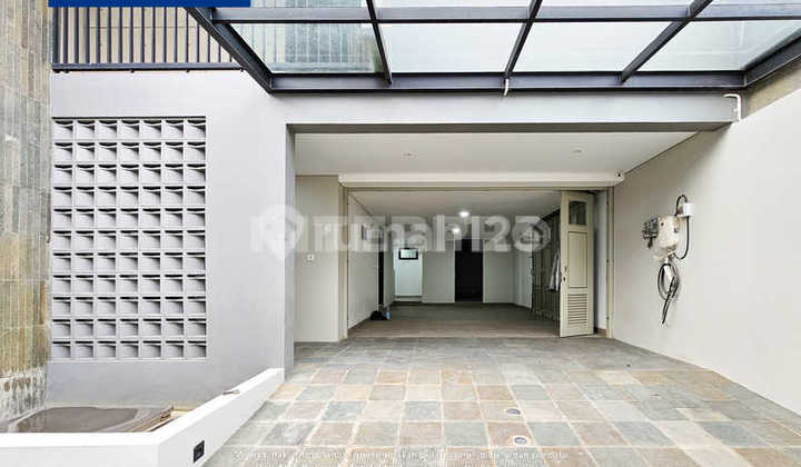 Rumah Brand New 3 Lantai Dijual Permata Buana Hadap Selatan 144M2 Rumah Brand New 3 Lantai Dijual Permata Buana Hadap Selatan 144M2