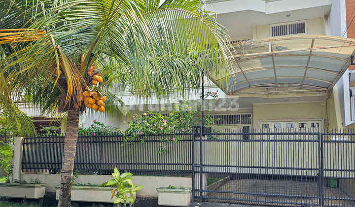 Rumah 2 Lantai Dijual Puri Indah Kembangan - LT 200m2 Rumah 2 Lantai Dijual Puri Indah Kembangan - LT 200m2