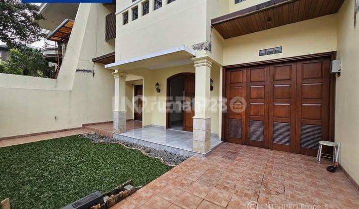 Rumah 2 Lantai Disewakan Permata Buana Full Marmer - LT 250m2 2