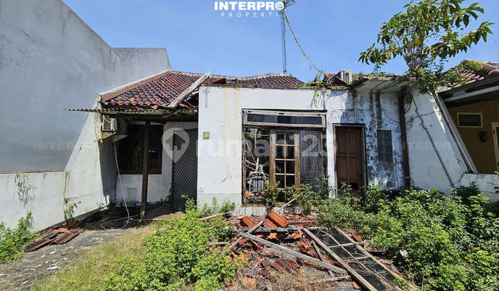 Rumah Hitung Tanah Permata Buana Cocok untuk Bangun Ulang - 160M2 2