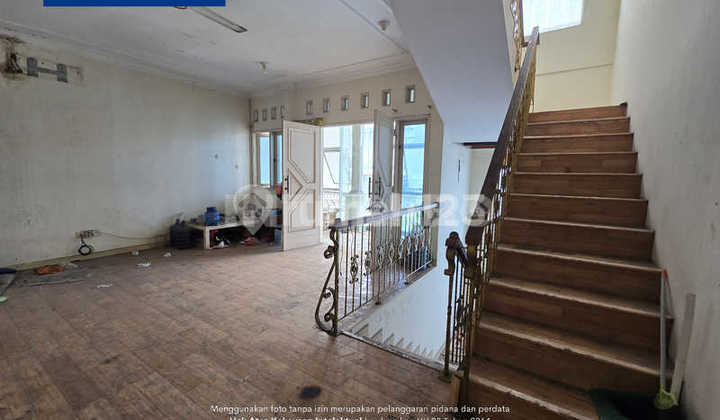 Rumah 3 Lantai Dijual Taman Permata Buana Hadap Selatan - 265m2 7